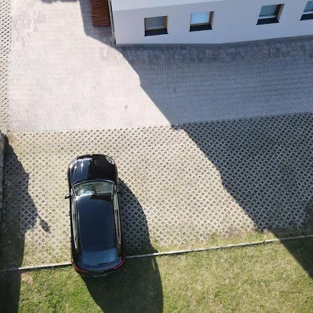 Appartamenti Penasa Renato Commezzadura Extérieur photo